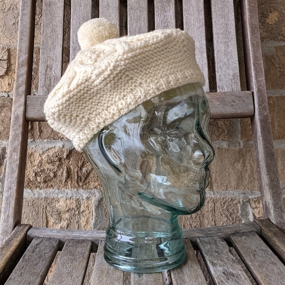 Vintage Handknit Creme Ivory Beret - Picture 1 of 5